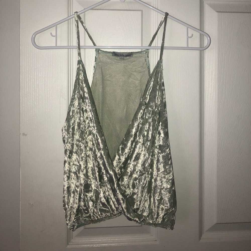 Casual low cut tank top